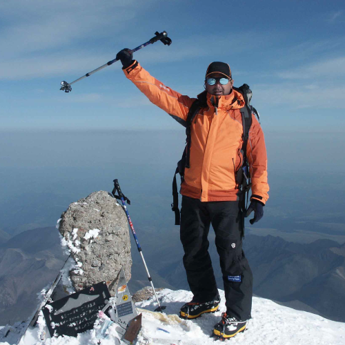 Josu Feijoo en la cima del Elbrus